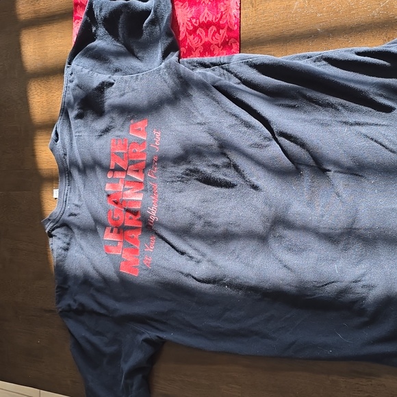 Funny "legalize marinara" oreganos pizza t shirt size L - Picture 3 of 5